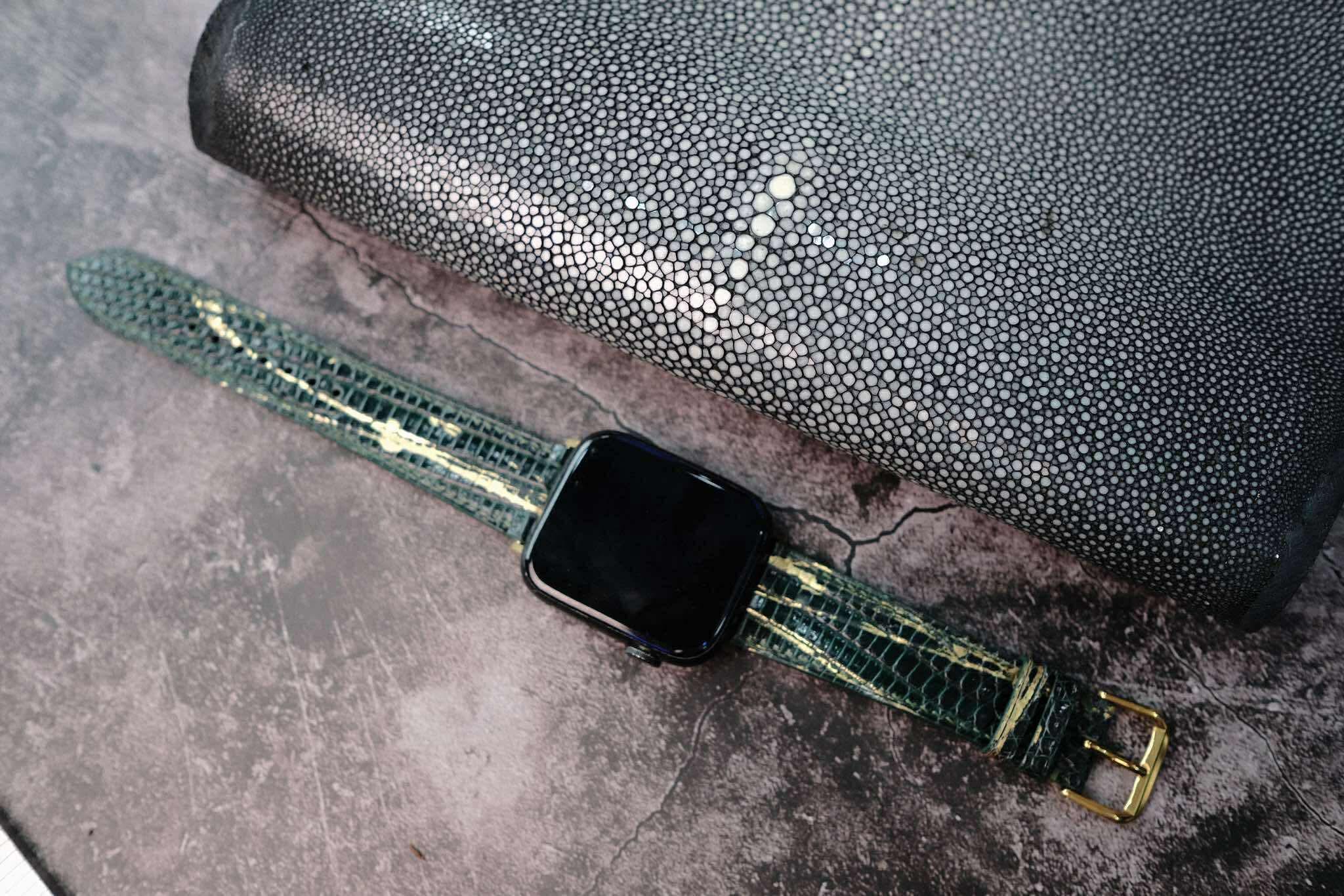 高級トカゲ革時計ベルト手縫い時計ベルトアップルウォッチ時計ベルト1枚目の画像